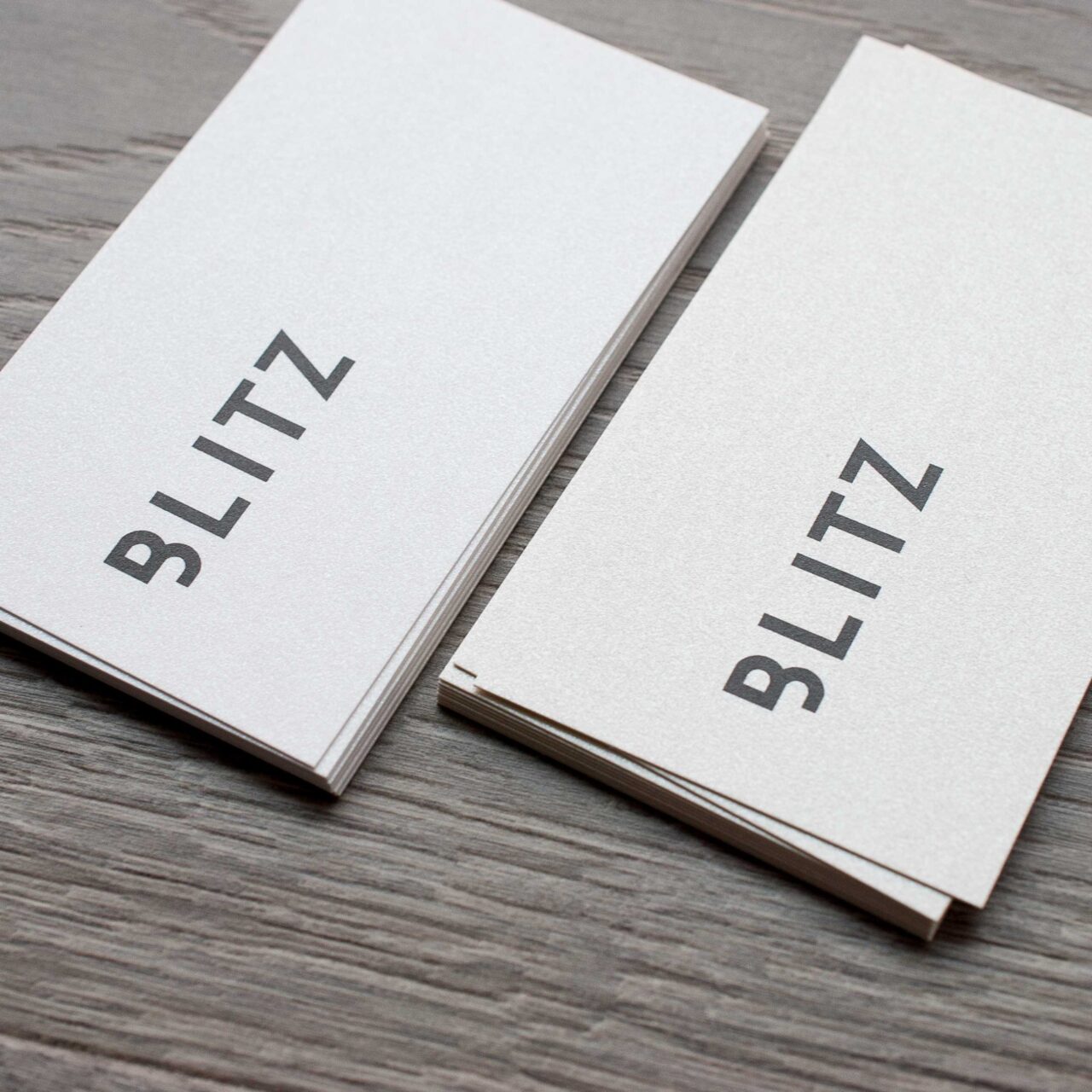 PEARL WHITE BUSINESS CARDS